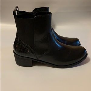 Brand New Women’s UGG Boots